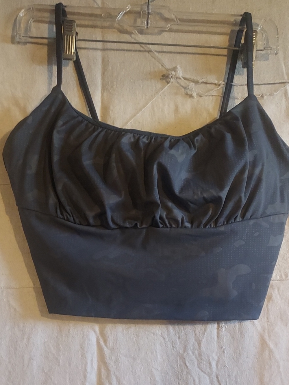Zyia Active Women’s Black Cropped Cami Top
